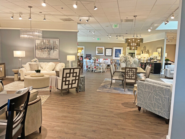 More Photos Of 28501-28505 Canwood St, Agoura Hills Unknown For Lease