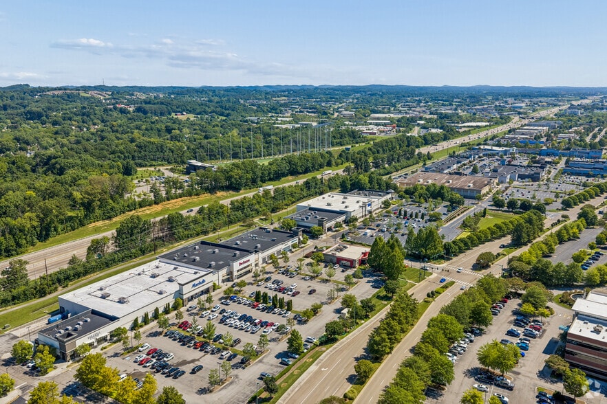 More Photos Of 11400 Outlet Dr, Knoxville Golf Course Driving Range For Sale
