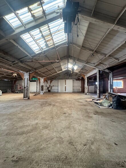More Photos Of 1623 Nadeau St, Los Angeles Manufacturing For Lease