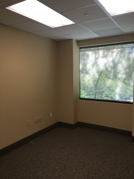 More Photos Of 280 State Route 35, Red Bank Medical For Lease