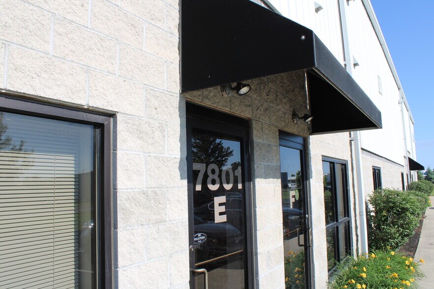 More Photos Of 7801 Corporate Blvd, Plain City Industrial For Sale