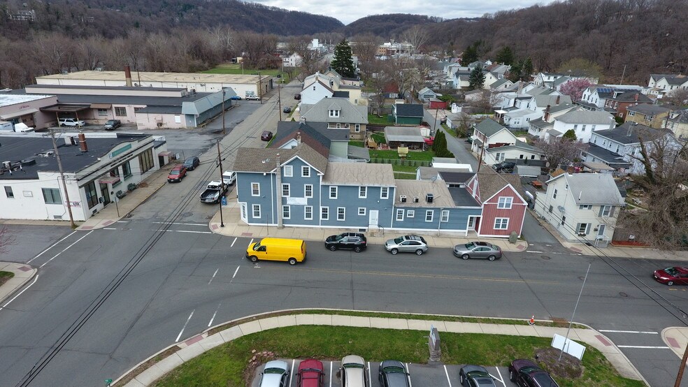 More Photos Of 80 Broad St, Phillipsburg Office Residential For Sale