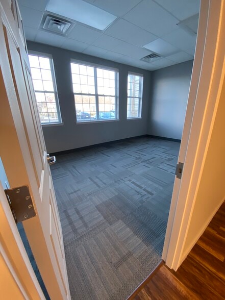 More Photos Of 250 Old New Brunswick Rd, Piscataway Unknown For Lease
