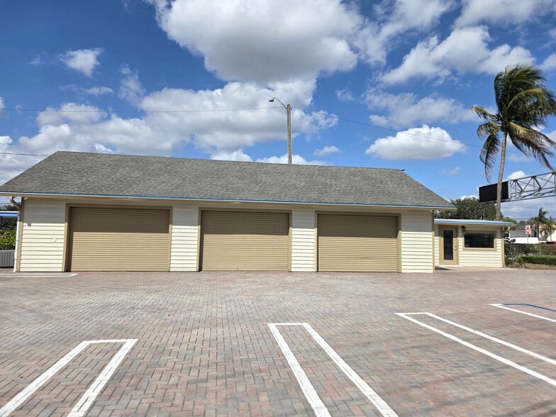 More Photos Of 1710 W Atlantic Ave, Delray Beach Freestanding For Sale