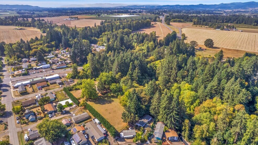 More Photos Of 215 5th St, Lafayette Land For Sale