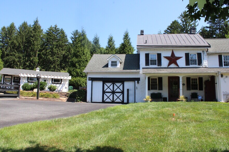 More Photos Of 547 Baltimore Pike, Glen Mills Office For Sale