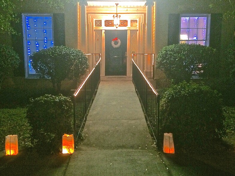 More Photos Of 902 Broad St, Durham Office For Lease