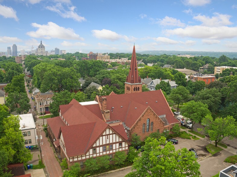 Primary Photo Of 217 Mackubin St, Saint Paul Religious Facility For Sale