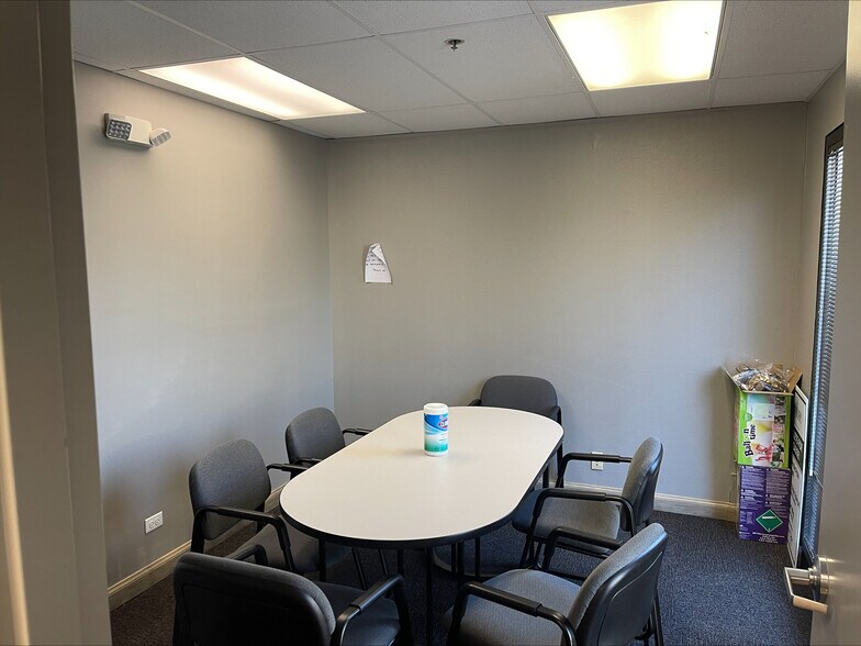 More Photos Of 361 S Frontage Rd, Burr Ridge Medical For Lease