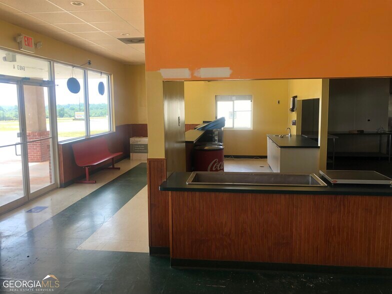 More Photos Of 6483 Cleveland Hwy, Clermont General Retail For Sale