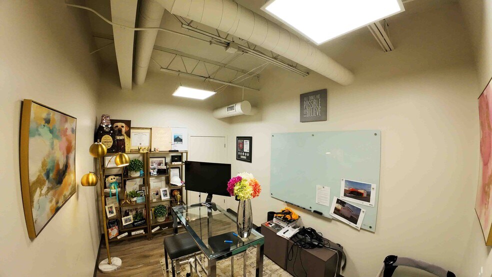 More Photos Of 7490 N 36th St, Pinellas Park Loft Creative Space For Lease