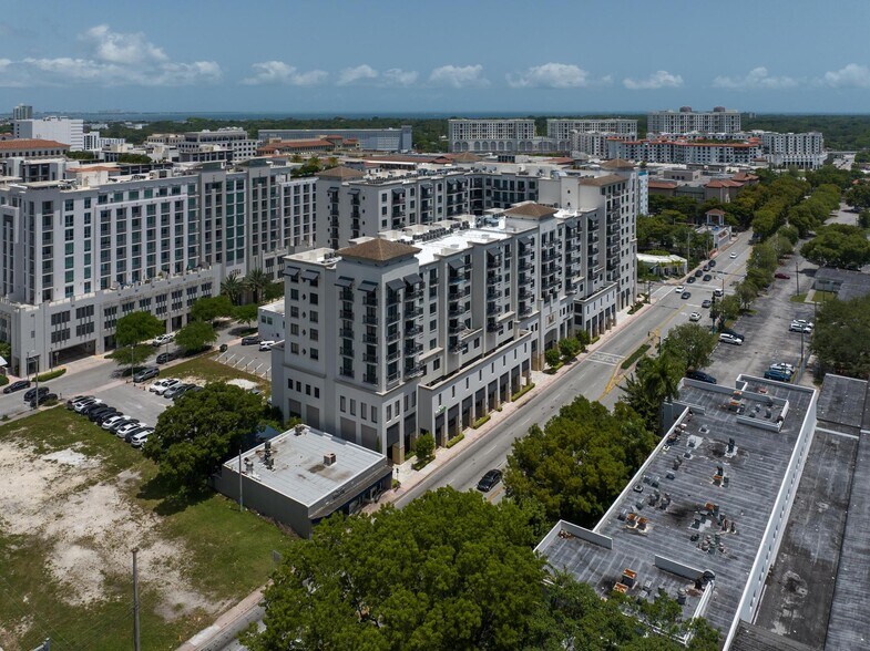 More Photos Of 301 Altara Ave, Coral Gables Apartments For Sale