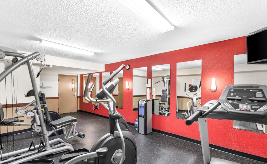 More Photos Of 265 33rd Ave, Columbus Hotel For Sale