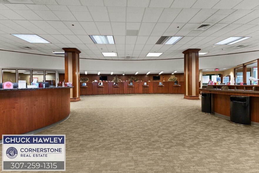 More Photos Of 104 S Wolcott St, Casper Office For Sale