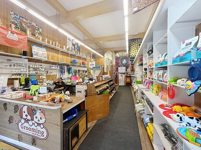 More Photos Of 1524-1528 Haight St, San Francisco Storefront Retail Residential For Sale