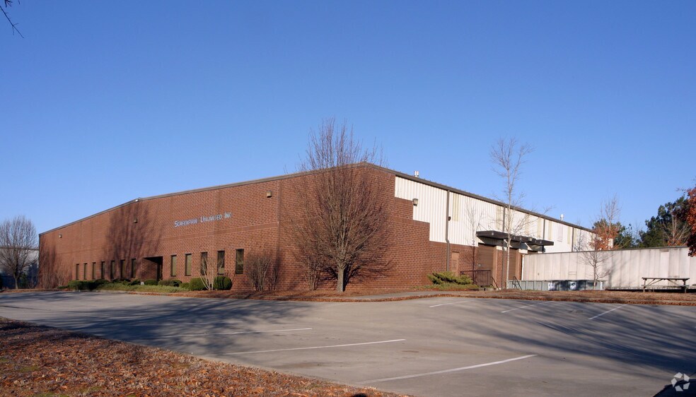 Primary Photo Of 2222 Sweetwater Industrial Blvd, Lithia Springs Warehouse For Lease