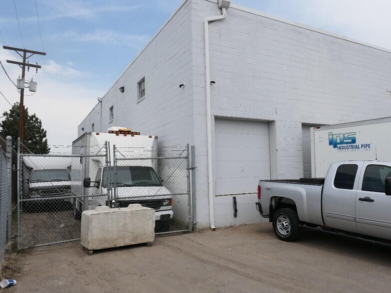 More Photos Of 5641 N Washington St, Denver Manufacturing For Lease