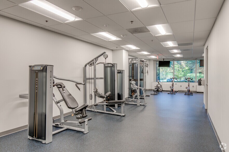 More Photos Of 6411 Ivy Ln, Greenbelt Office For Lease