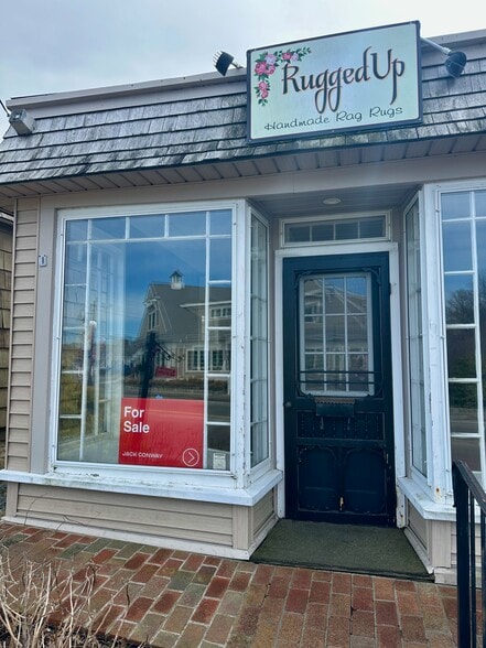 More Photos Of 705 Main St, Hyannis General Retail For Sale