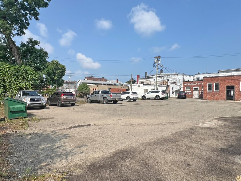 More Photos Of 103 Main St W, Girard General Retail For Sale