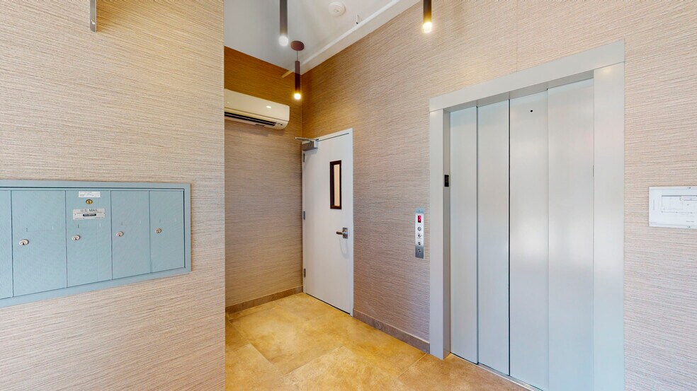 More Photos Of 131 Essex St, New York Office For Lease