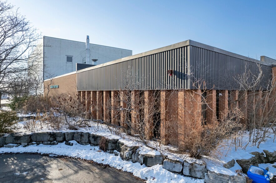 More Photos Of 170 Commercial Ave, Ajax Manufacturing For Lease