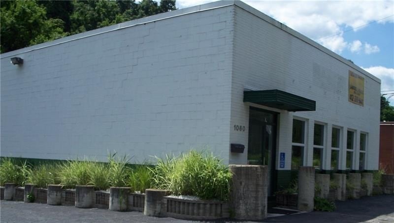 More Photos Of 1020-1060 Saw Mill Run Blvd W, Pittsburgh Warehouse For Sale