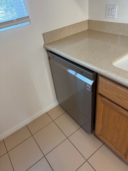 More Photos Of 90-92 Monterey Rd, South Pasadena Apartments For Sale