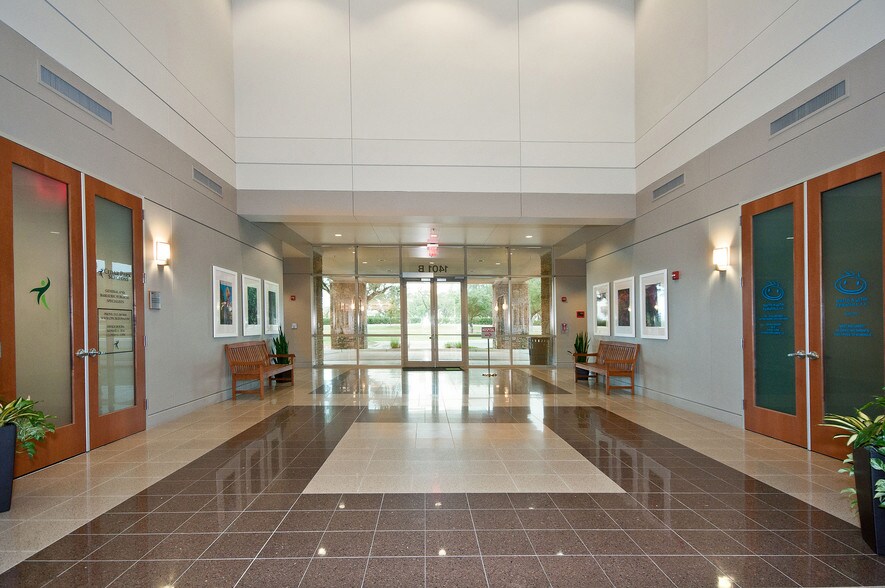 More Photos Of 1401 E Medical Pky, Cedar Park Medical For Lease