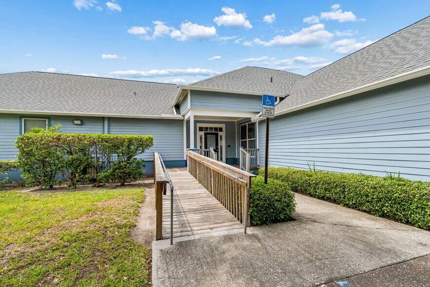 More Photos Of 402 E 7th Ave, Tampa Office For Sale