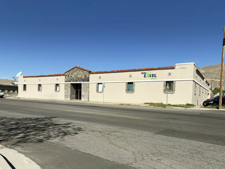 Primary Photo Of 2235 Wyoming Ave, El Paso Office For Sale