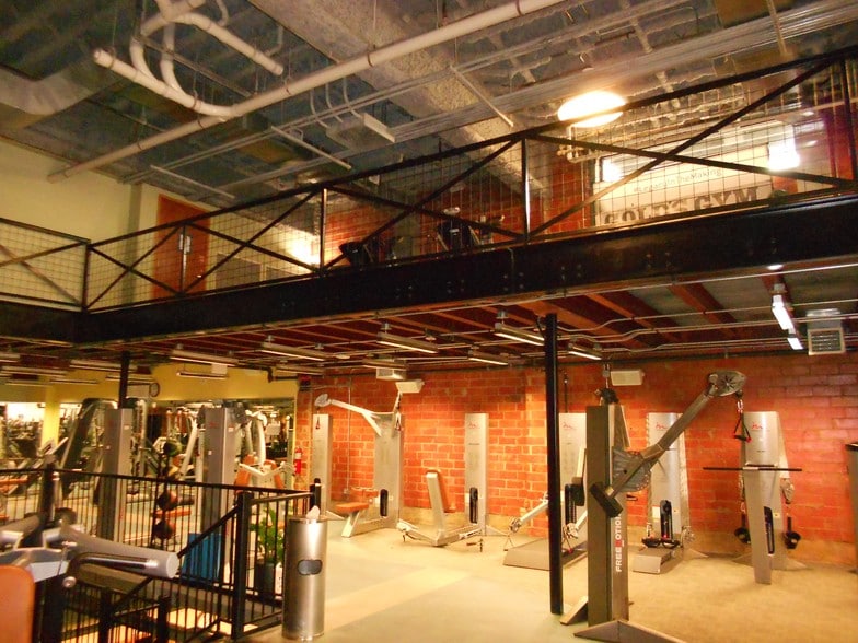 More Photos Of 214 E Travis St, San Antonio Apartments For Lease