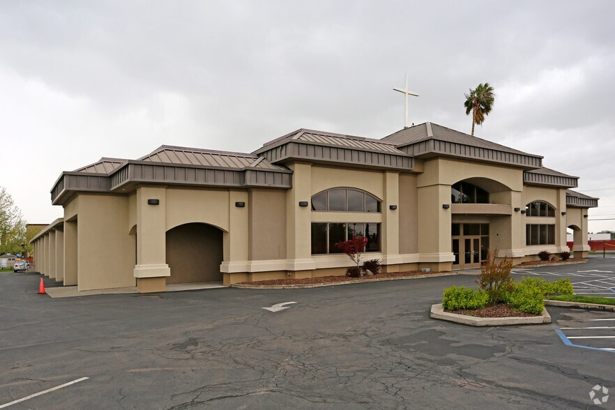 More Photos Of 6331 Watt Ave, North Highlands Religious Facility For Sale
