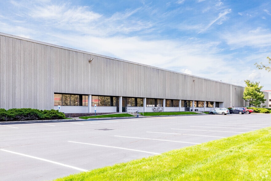 Primary Photo Of 201 Mac Ln, Keasbey Warehouse For Lease