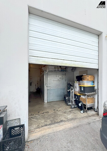 More Photos Of 4960 NW 165th St, Miami Warehouse For Sale