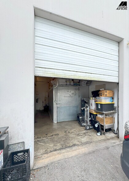 More Photos Of 4960 NW 165th St, Miami Warehouse For Sale