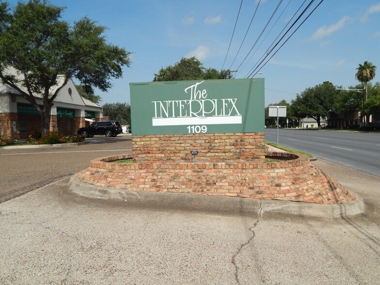 More Photos Of 1109 Nolana Ave, McAllen Office For Sale