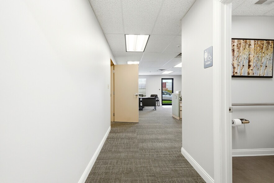 More Photos Of 1101 8th Ave, Huntington Research And Development For Sale