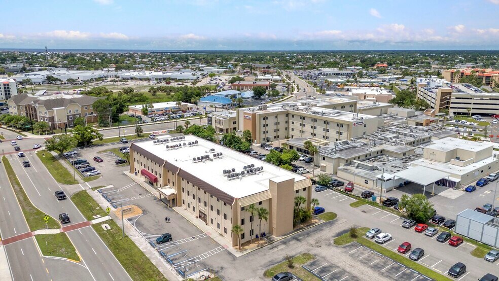 More Photos Of 2525 Harbor Blvd, Port Charlotte Medical For Sale