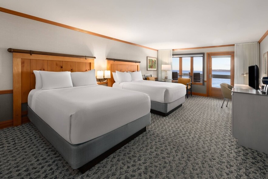 More Photos Of 9565 Semiahmoo Pky, Blaine Hotel For Sale
