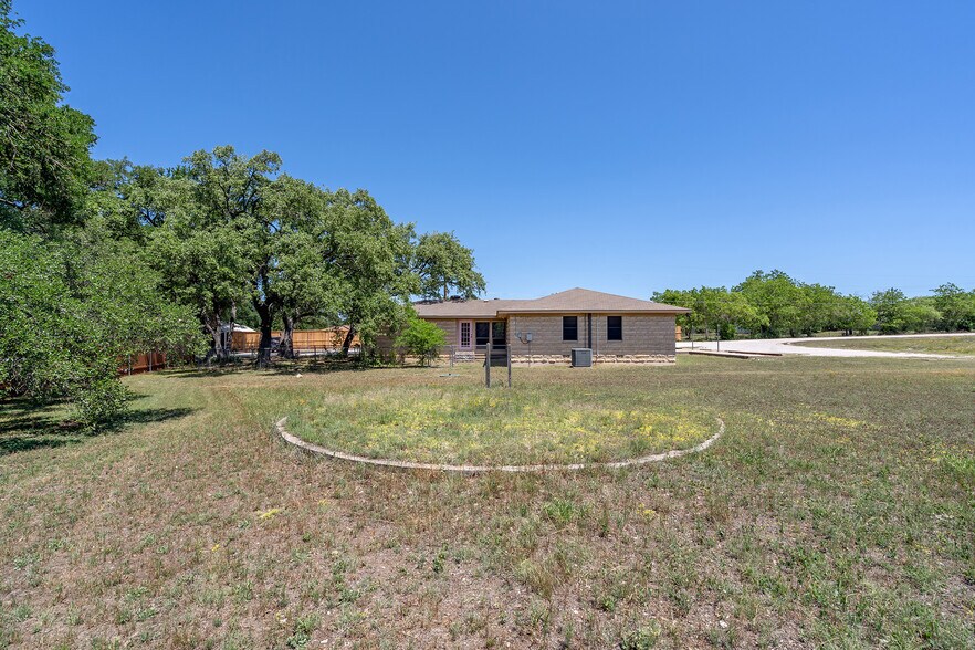 More Photos Of 1353 Main St, Liberty Hill Office For Sale