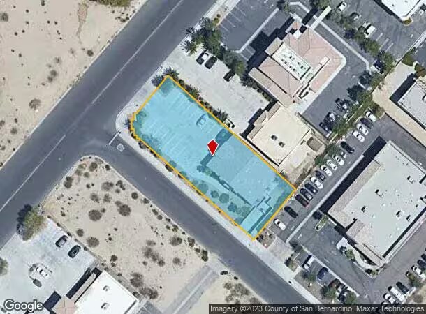 More Photos Of 16177 Kamana Rd, Apple Valley Office For Sale