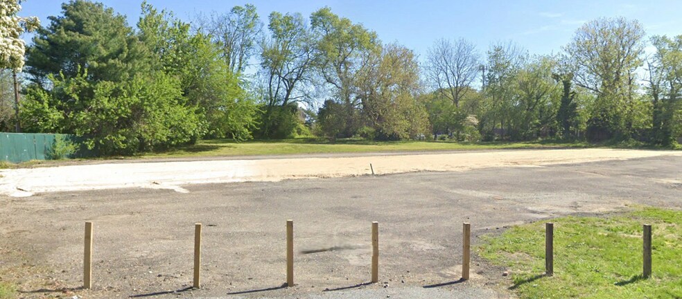 More Photos Of 383 N DuPont Hwy, Dover Land For Lease