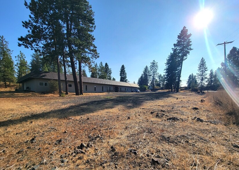 More Photos Of 1611 S Geiger Blvd, Spokane Industrial For Sale