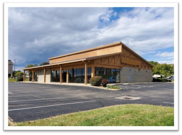 More Photos Of 2015 Schorrway Dr NW, Lancaster Freestanding For Lease