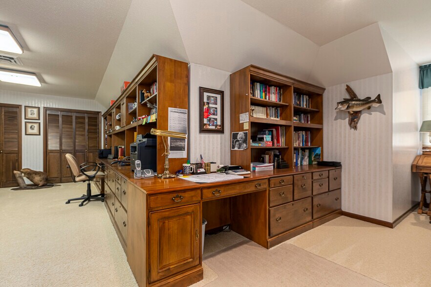More Photos Of 15866 Moellers Rd, Marion Specialty For Sale