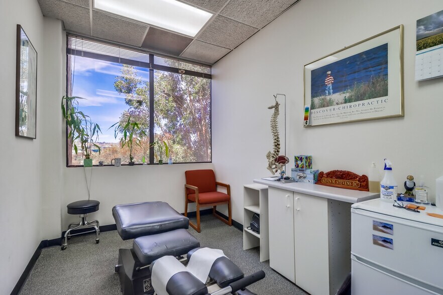 More Photos Of 2333 Camino del Rio S, San Diego Office For Sale