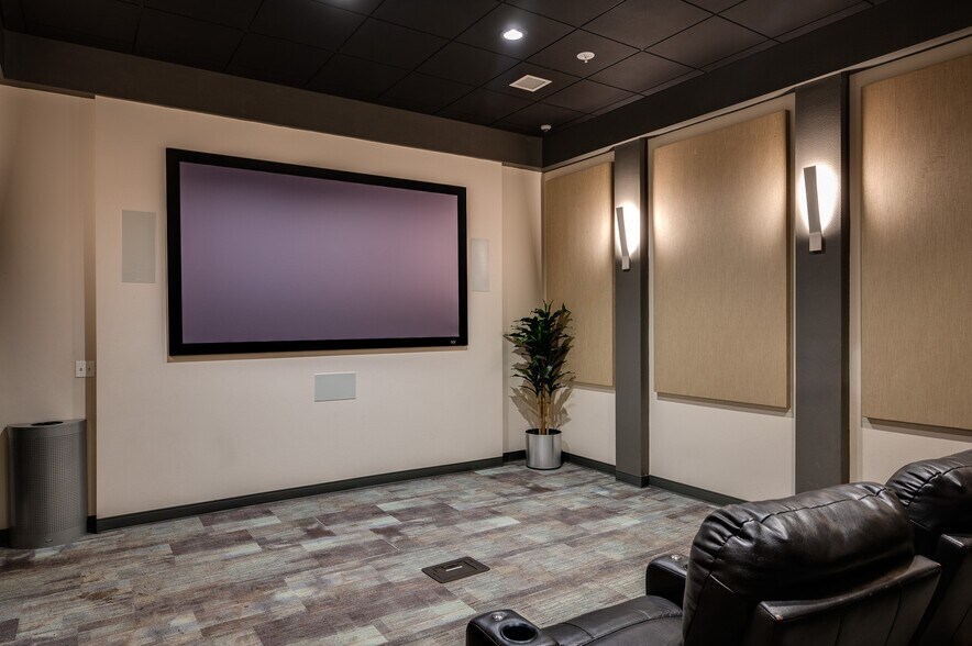 More Photos Of 1965 E 15th Ave, Eugene Apartments For Sale