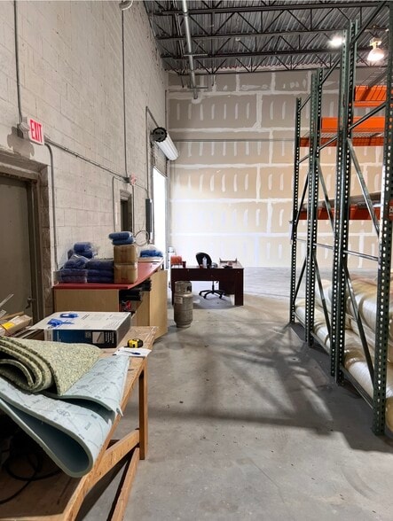 More Photos Of 1750 Longleaf Blvd, Lake Wales Warehouse For Lease