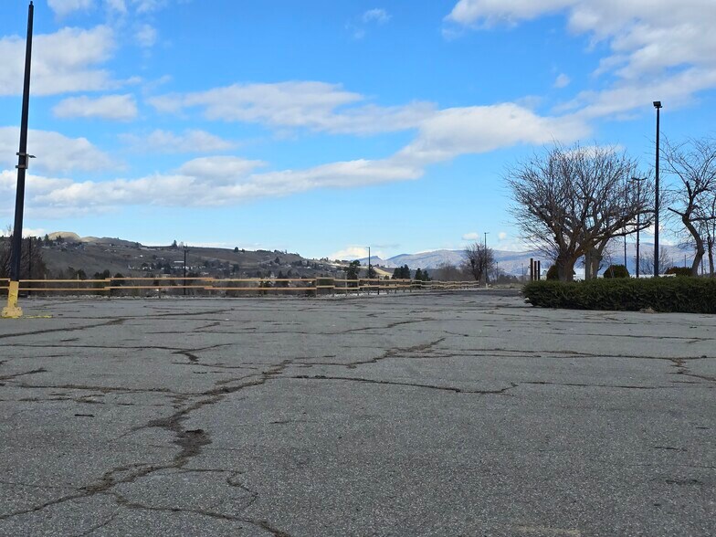More Photos Of 11 Apple Way rd, Okanogan Land For Sale